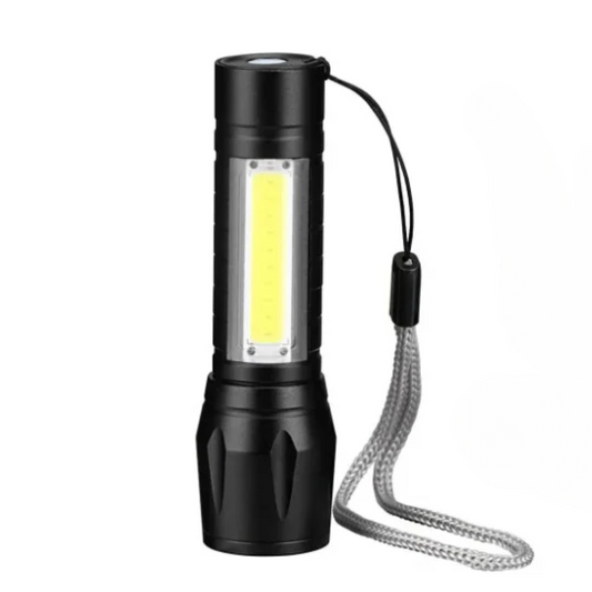Lanterna Tática Com Led E Zoom